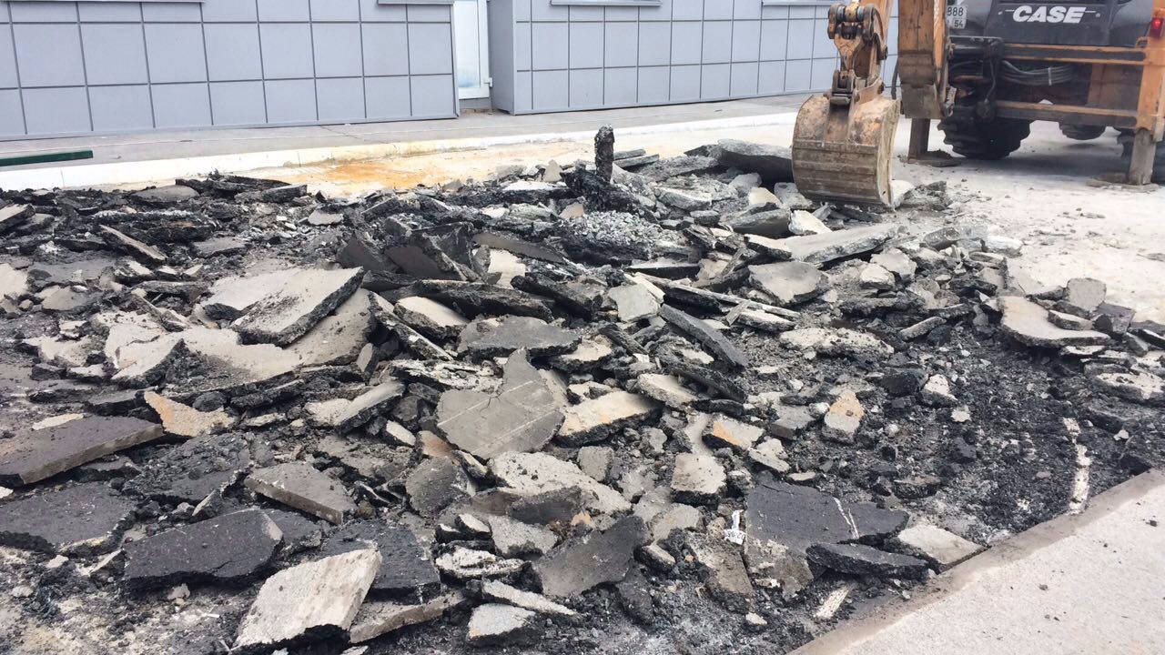 Демонтаж асфальта с вывозом строительного мусора в Новосибирске