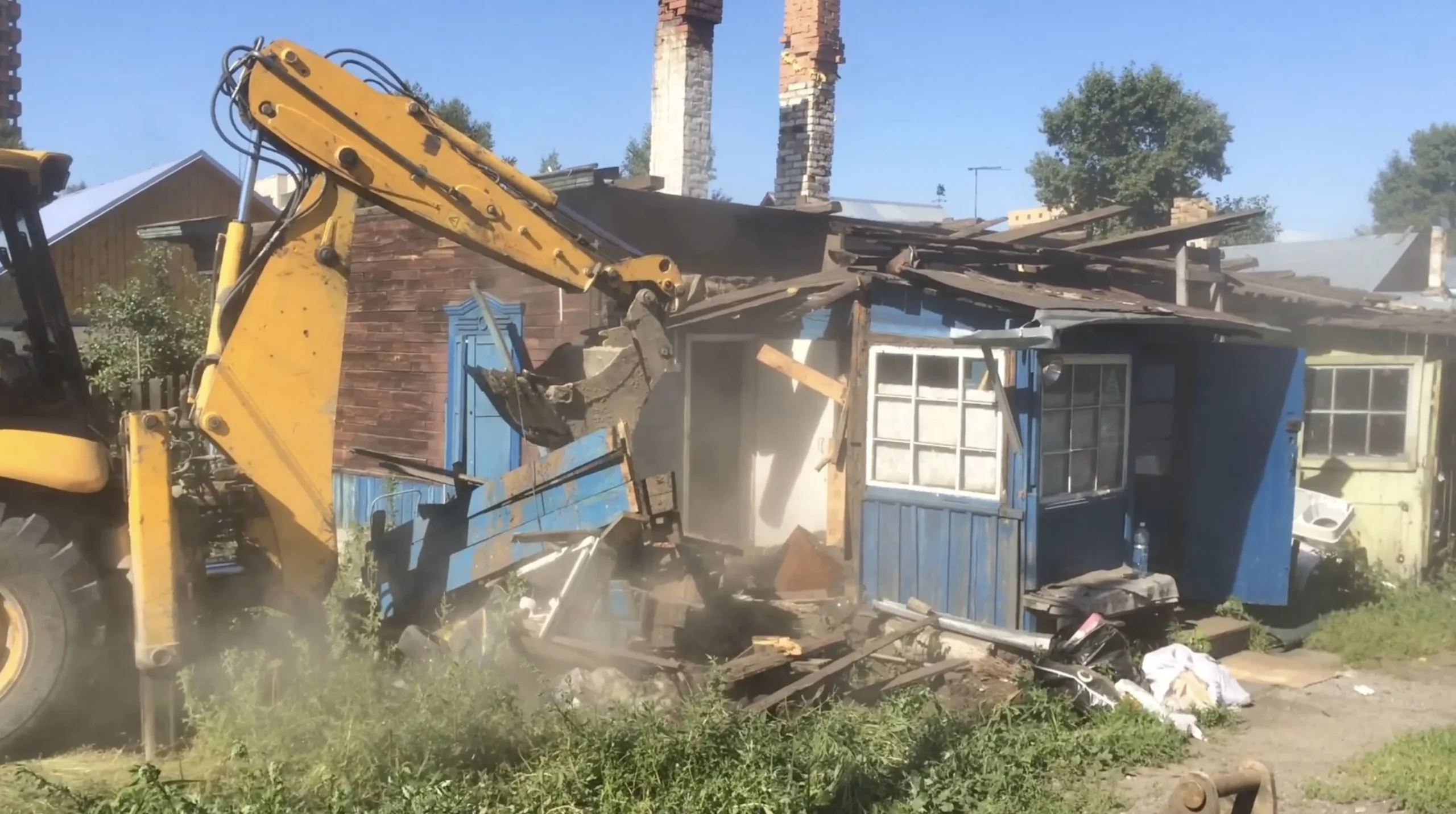 Демонтаж зданий